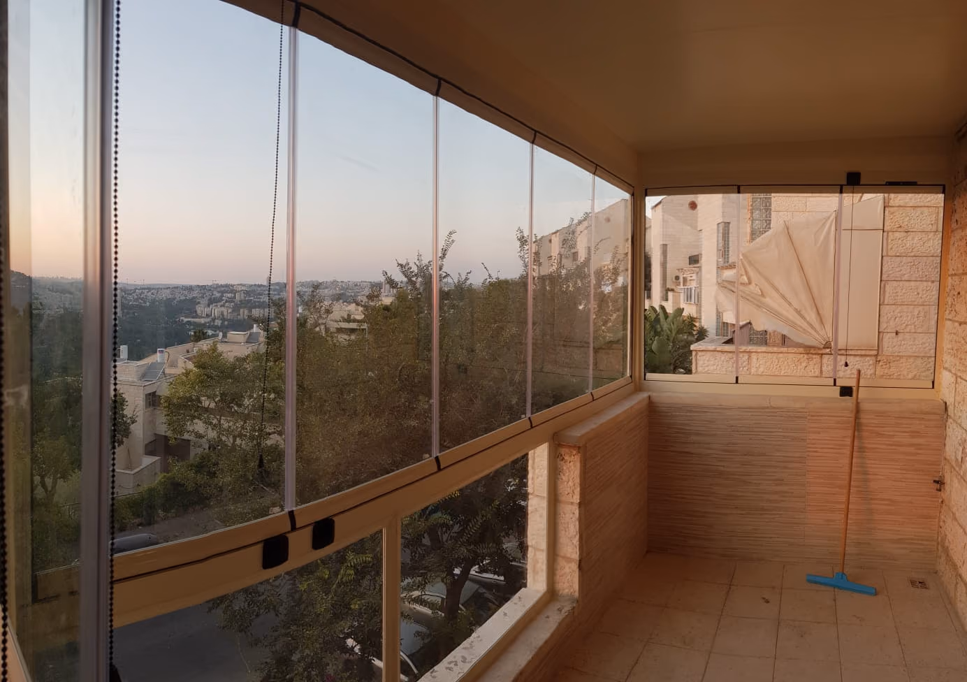 חלונות נאספים פנורמיים - תמונה 6
